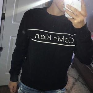 NWOT Calvin Klein Black Crewnneck